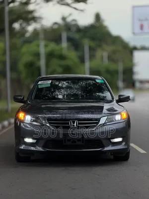 Honda Accord Sport 2015 - Matt Black