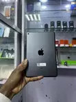 Apple iPad mini 5 (2019) 64GB Black - 4