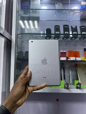 Apple iPad mini 2 16GB Fari