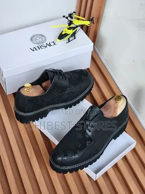 Versace Men's Leather Shoes - Black