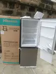 Hisense 225L Refrigerator - Bottom Freezer - 2