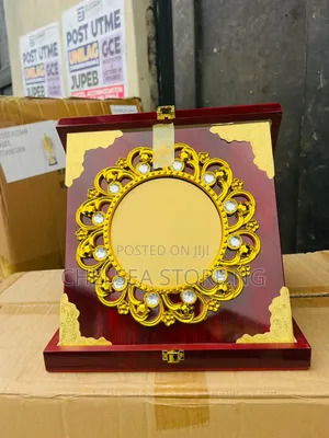 Prestige AwardsZx12 - Gold Wood Award