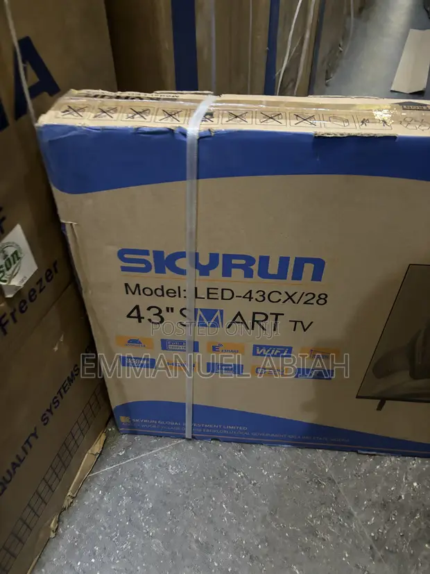 Skyrun 43" Smart Full HD LED TV - 1