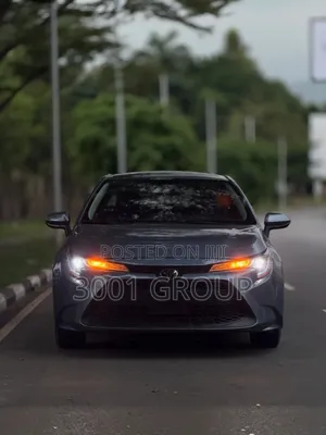 2020 Toyota Corolla LE - Foreign Used