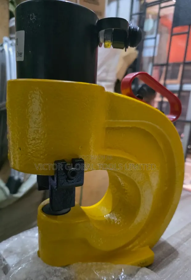 CH-70 Hydraulic Copper Puncher - 1