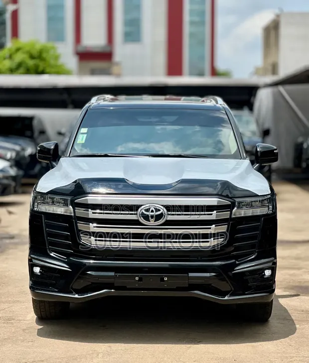 New Toyota Land Cruiser 2024 Black - 1