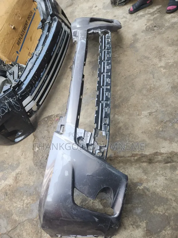 Foreign Used Toyota Highlander Bumper 2018 - 1