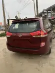 Toyota Sienna LE 2012 Mai Zama 7 Red - 2