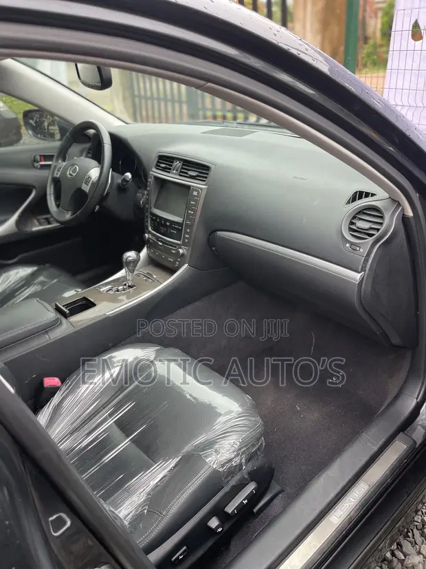 Lexus IS350 2012 Grey - Kai tsaye daga Belgium - 1