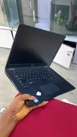 Dell Latitude E7270 Laptop 8GB RAM, 256GB SSD - 1