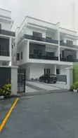 5-Bedroom Semi-Detached Duplex da BQ a Ikeja GRA - 1