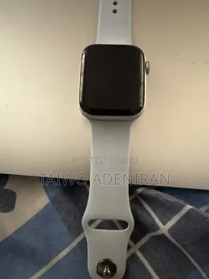 Used Apple Watch Series 6 44mm