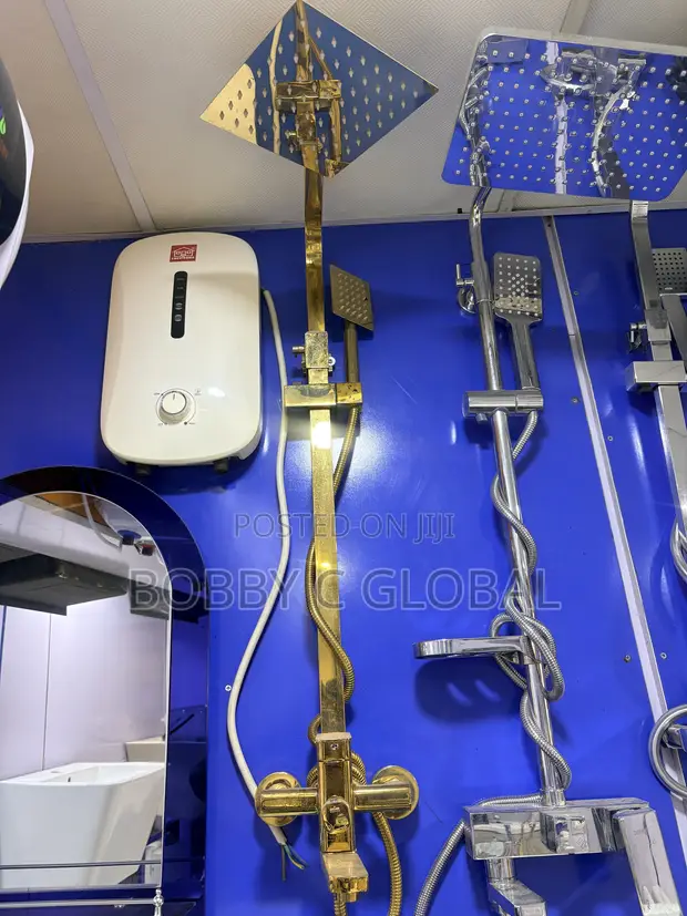 PUR Square Gold Standing Shower - 1