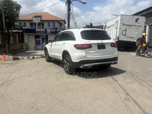 2019 Mercedes-Benz GLC 300