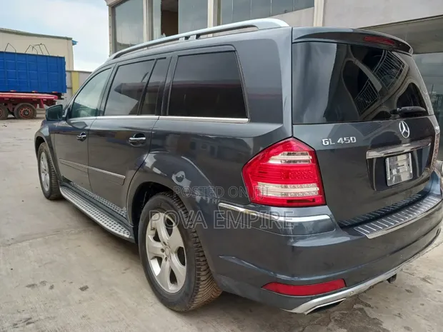 Mercedes-Benz GL-Class GL 450 2011 White - 1