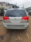 Toyota Sienna CE FWD 2004 - 2