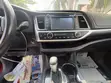 2018 Toyota Highlander SE 4x4 V6 SUV - 3