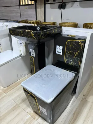 Rockford England Executive Black Gold Water Closet Set with Basin