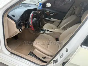 Mercedes-Benz GLK-Class 350 4MATIC 2011 White