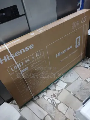 Hisense 65-inch Smart QLED TV