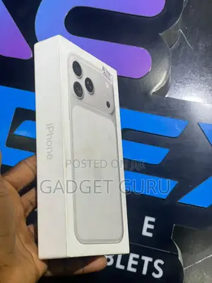 New Apple iPhone 17 Pro Max 1TB Silver