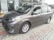Toyota Sienna 2012 Grey - 4