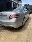 Toyota Camry SE Sedan 2011 - 4