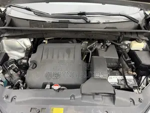 2016 Toyota Highlander XLE V6 4x4 SUV - Foreign Used