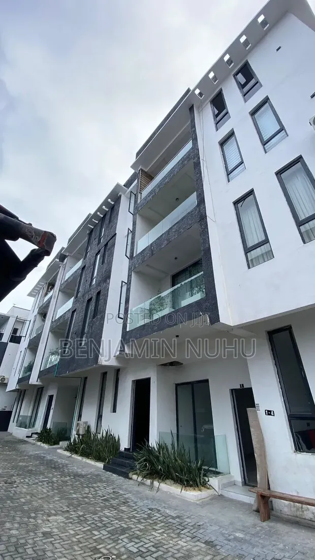 2 Bedroom Apartment for Sale a Ikate, Lekki - 1