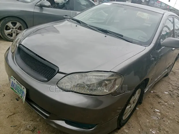 2004 Toyota Corolla LE Gray - 1