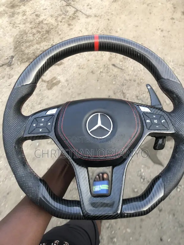Mercedes-Benz Carbon Fiber Steering Wheel - 1