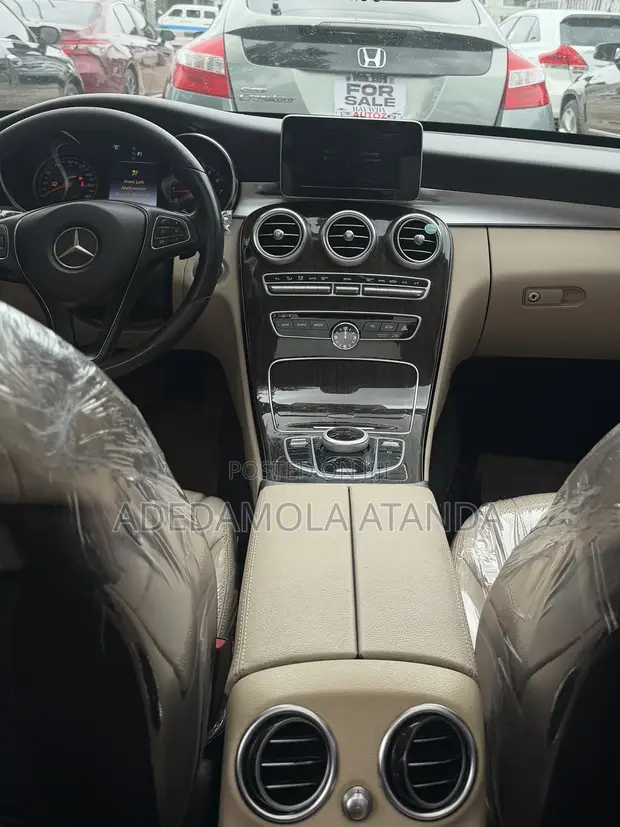 Mercedes-Benz C300 2017 Ja - 1