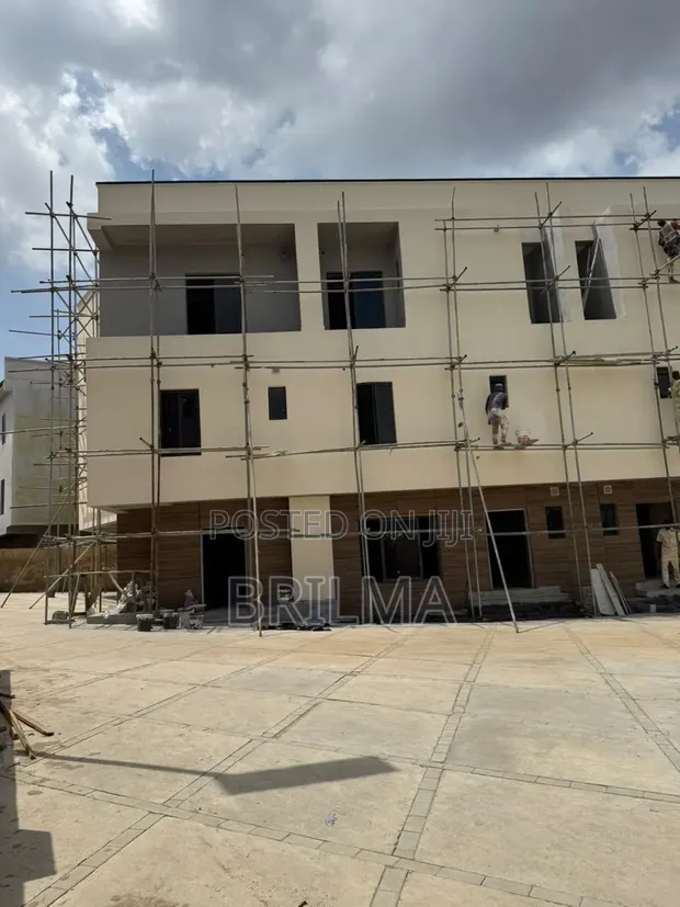 4 Bedroom Duplex with BQ in Guzape, Abuja - 1