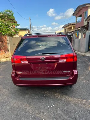 Toyota Sienna XLE 2005 Maroon