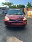 Toyota Sienna XLE 2005 Maroon - 5