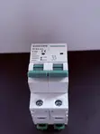 Original Suntree SCB8-63 32A 2P AC Circuit Breaker - 1