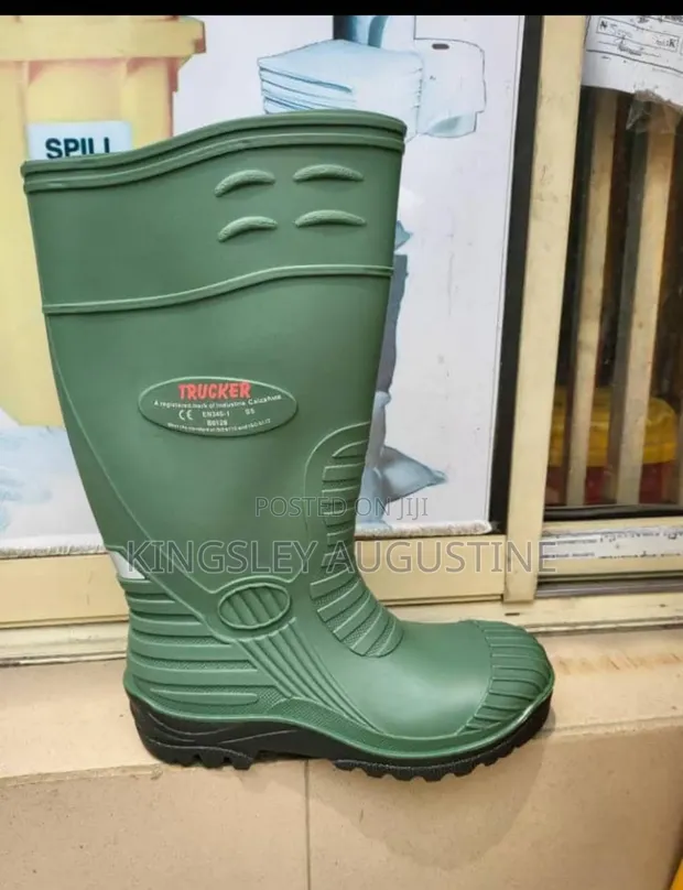 Trucker Safety Rain Boots - Brand New - 1