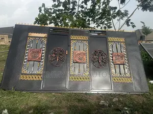 Sabbin Ƙofofin Sliding na Iron - Baƙi