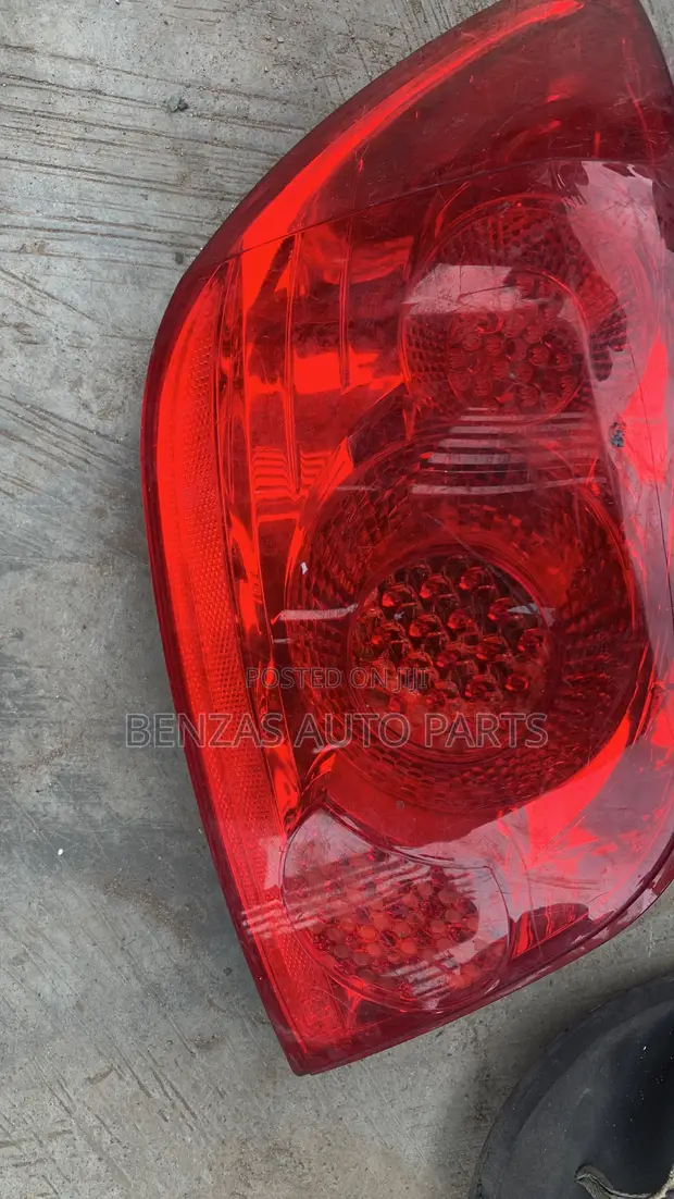 Mitsubishi Outlander 2013 Hasken Baya Na Hagu - 1