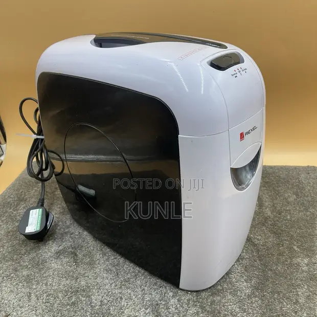 Rexel Style Cross Cut Paper Shredder - 1