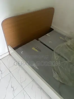 4/6 Bed Frame with Foam