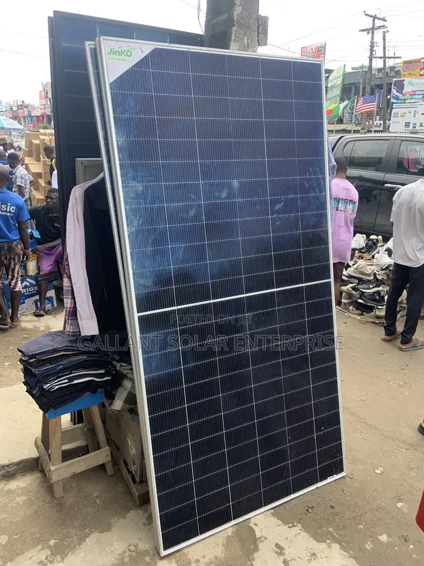 650W Jinko Solar Panel - 1