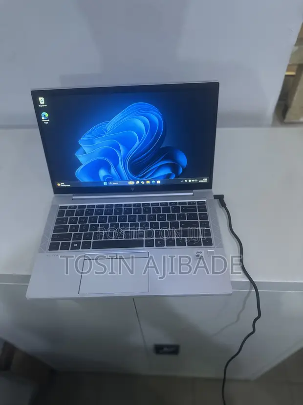 Laptop HP EliteBook 840 G7 - 16GB RAM, 512GB SSD - 1
