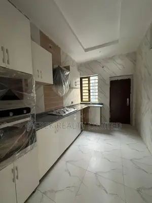 4 Bedroom Townhouse/Terrace don haya a General Paint, Sangotedo