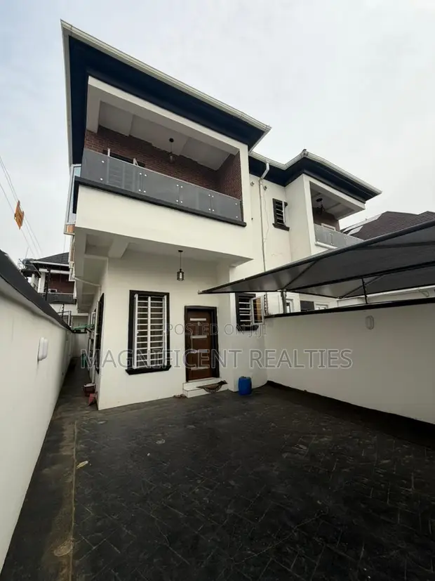 4 Bedroom Semi-Detached Duplex for Sale a Lekki County, Ikota - 1