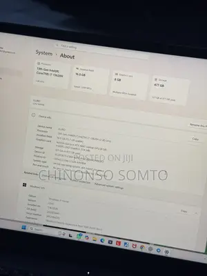 Lenovo LOQ 15IRH8 Laptop - 16GB RAM, Intel Core i7, 512GB SSD