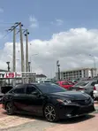 Toyota Camry SE 2019 Black - 4