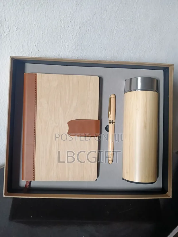 Bamboo Notepad, Pen & Temperature Flask Set (Wholesale) - 1