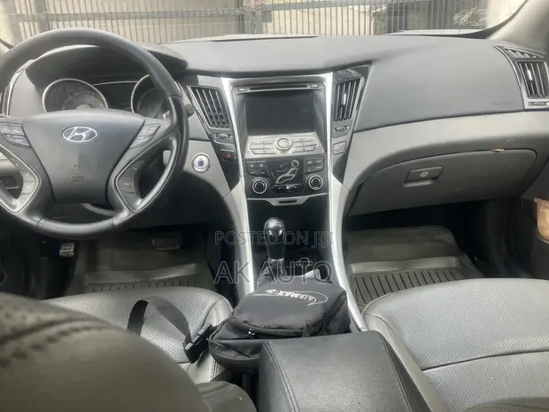 Hyundai Sonata Limited 2.0T Sedan 2013 Green - 1