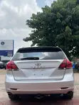 Toyota Venza 2009 Silver - 5